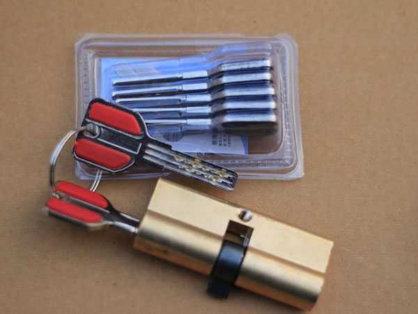 张掖24小时上门开锁公司